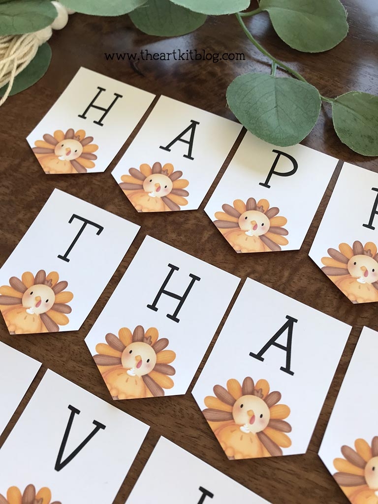 Happy Thanksgiving Banner FREE PRINTABLE The Art Kit